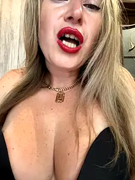 Kittenforyou online show from October 2025 11:24:01 AM