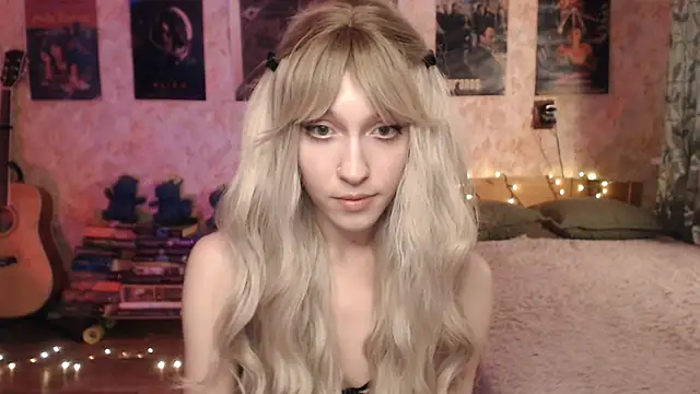 Friendly Ellie online show from January 2025 12:15:01 PM