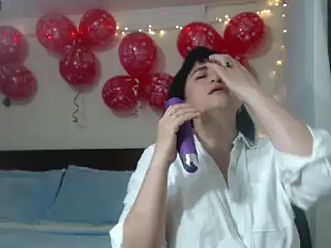 ISABEEL SOFIA01 online show from February 2025 11:33:02 PM