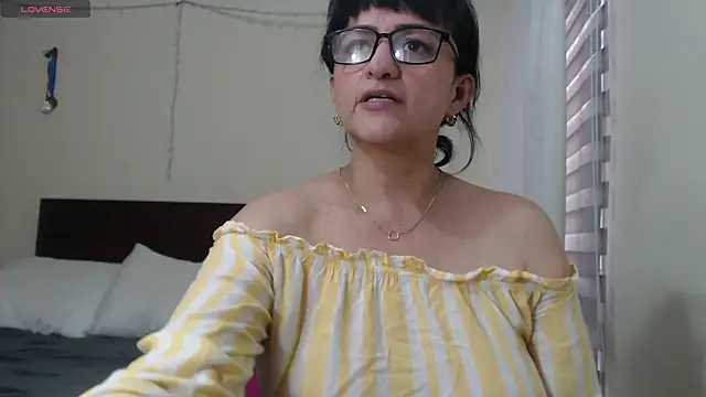 ISABEEL SOFIA01 online show from March 2025 10:16:01 PM