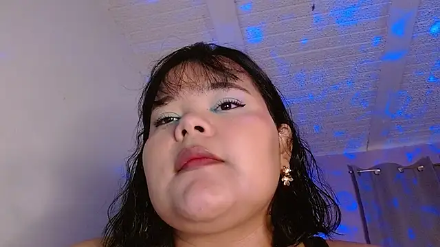 Snapshot of sexychubby___ chatting on March 2026 05:52:02 PM sexychubby online show from March 2026 05:52:02 PM