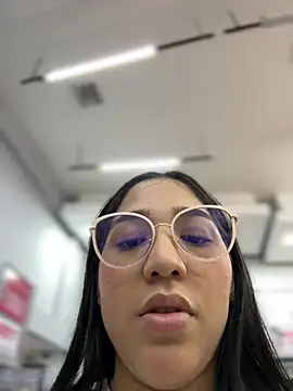 Snapshot of Amandanauty chatting on December 2024 10:20:01 PM Amandanauty online show from December 2024 10:20:01 PM