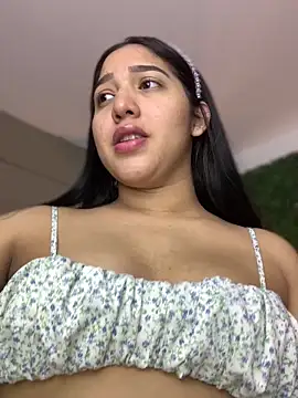 Snapshot of Amandanauty chatting on January 2025 06:00:01 PM Amandanauty online show from January 2025 06:00:01 PM