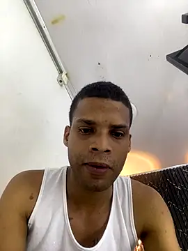 XWillianSmithX online show from September 2025 06:11:02 PM