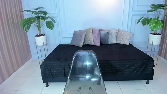 cintiagreyx online show from March 2026 11:27:01 AM