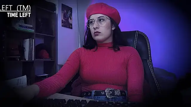 Snapshot of Scarlett_Sen chatting on June 2026 01:36:01 PM Scarlett Sen online show from June 2026 01:36:01 PM