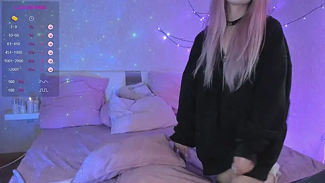 Misty Shadow online show from December 2024 12:41:02 AM