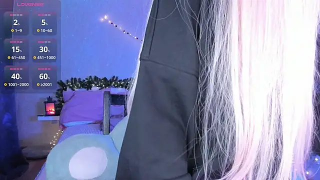 Misty Shadow online show from December 2025 11:45:02 PM