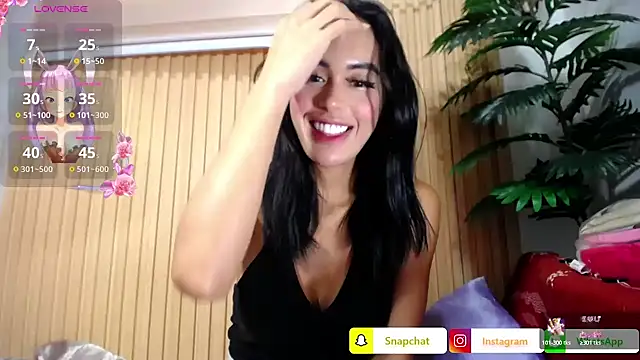 Snapshot of HeavenlyStar chatting on July 2026 03:44:01 AM HeavenlyStar online show from July 2026 03:44:01 AM