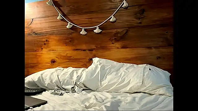 Snapshot of x-sebastian chatting on January 2026 08:32:02 PM x-sebastian online show from January 2026 08:32:02 PM