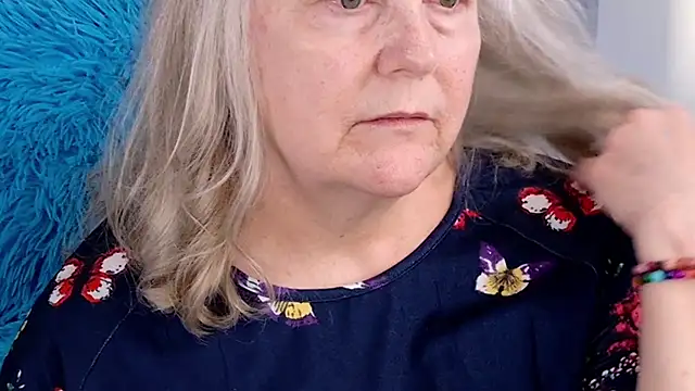 Kaitlyn Winters online show from February 2026 06:50:02 PM