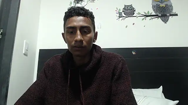 stifen  online show from January 2025 01:11:01 AM