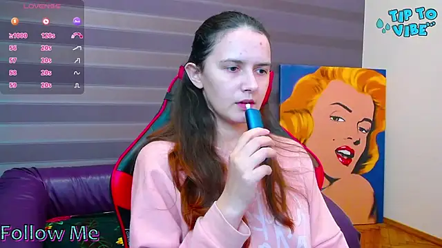 iris nikhols online show from November 2025 09:42:02 PM