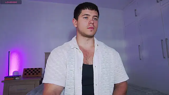 Arilas  online show from February 2026 12:01:02 PM