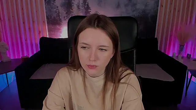 Snapshot of JennyDens chatting on February 2025 01:52:01 AM JennyDens online show from February 2025 01:52:01 AM