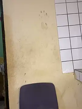 Snapshot of vannycov chatting on September 2025 10:06:01 AM vannycov online show from September 2025 10:06:01 AM