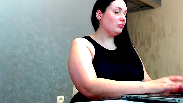 WorshipLilit online show from February 2025 07:05:01 PM