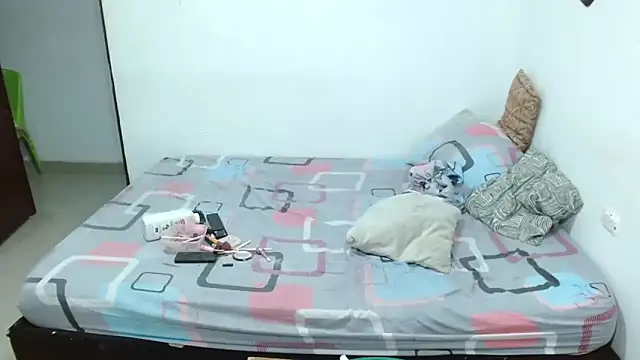 Snapshot of -Anarka- chatting on March 2026 11:33:01 PM -Anarka- online show from March 2026 11:33:01 PM