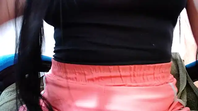 Snapshot of klylls_squirt_ chatting on November 2025 07:35:01 PM klylls squirt online show from November 2025 07:35:01 PM