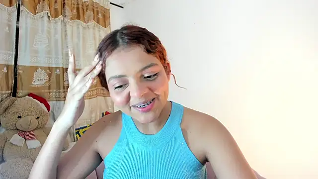 ValienteGirl  online show from December 2024 05:44:01 AM