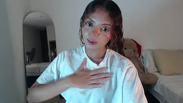 ValienteGirl  online show from February 2026 02:12:02 AM