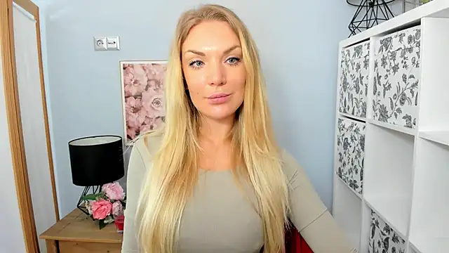 AulloraHoney online show from January 2025 06:41:02 AM