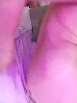 Snapshot of anaen4mmm chatting on December 2024 01:36:02 AM anaen4mmm online show from December 2024 01:36:02 AM
