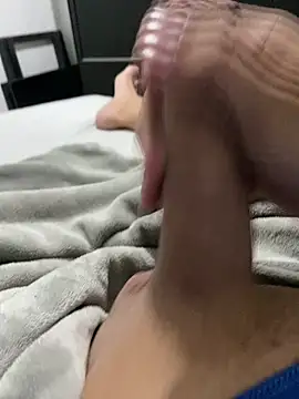 dustbor online show from February 2025 08:42:02 PM