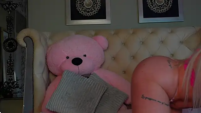 Squirt Tanya online show from February 2025 05:46:01 AM