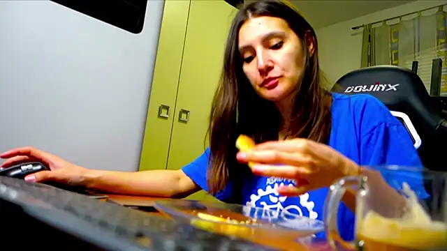 Snapshot of GodlyTheia chatting on March 2026 12:10:02 PM GodlyTheia online show from March 2026 12:10:02 PM