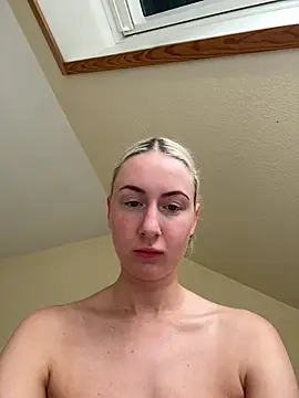 CutieEmy online show from March 2025 12:11:02 PM