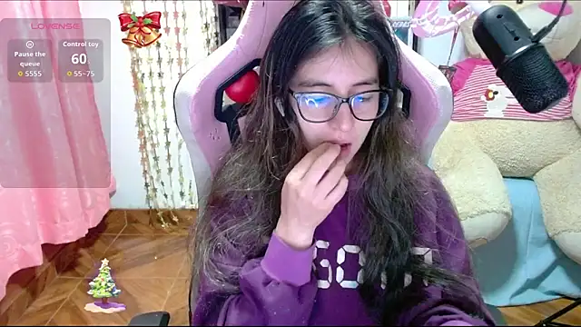 Maggie Fox3 online show from November 2025 12:31:01 AM