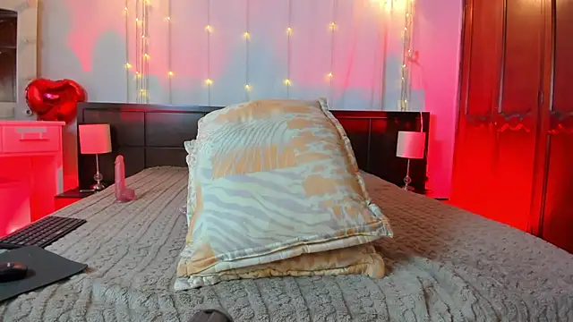 MiaMarin hot online show from March 2026 08:26:02 PM