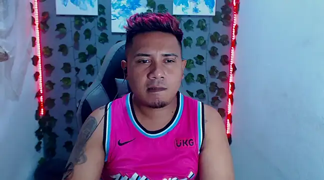 thepleasurechubby online show from January 2025 04:44:01 AM