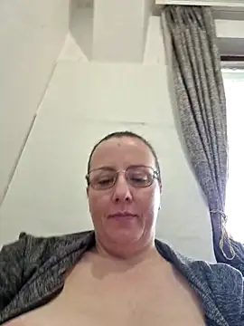 Goodass7 online show from May 2026 07:49:02 AM
