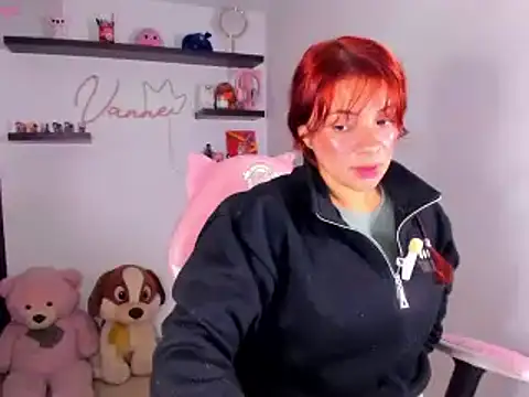 Snapshot of Vannessa__Shy chatting on April 2026 03:31:02 AM Vannessa Shy online show from April 2026 03:31:02 AM