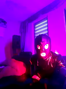 Crystalbitchx online show from February 2025 07:04:02 AM