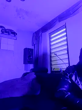 Crystalbitchx online show from February 2025 07:53:02 AM