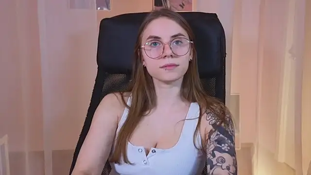  AnnaStark  online show from January 2025 11:36:02 PM