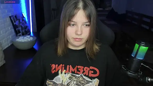 XNirvanaX online show from September 2025 03:39:01 AM