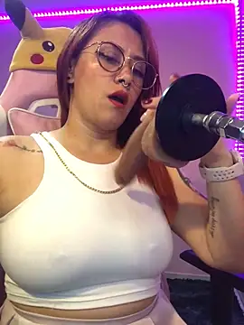 Snapshot of Luna_Paris_ chatting on February 2025 03:31:02 AM Luna Paris online show from February 2025 03:31:02 AM