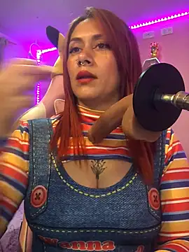 Snapshot of Luna_Paris_ chatting on February 2025 01:17:02 PM Luna Paris online show from February 2025 01:17:02 PM