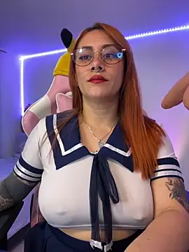 Snapshot of Luna_Paris_ chatting on November 2025 12:05:01 AM Luna Paris online show from November 2025 12:05:01 AM