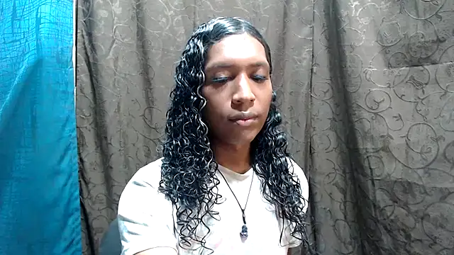 shairaStarr online show from October 2025 03:15:02 AM