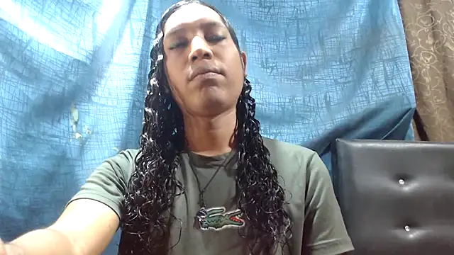 shairaStarr online show from October 2025 01:55:01 PM