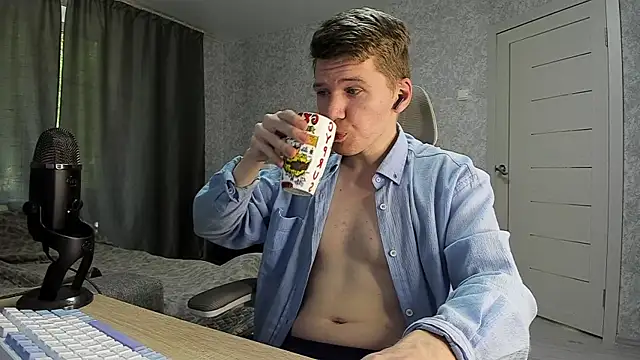 Snapshot of Bananas_dick chatting on June 2026 08:48:01 AM Bananas dick online show from June 2026 08:48:01 AM