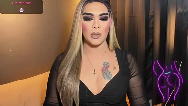 Snapshot of VictoriaEliz chatting on November 2025 01:46:01 PM VictoriaEliz online show from November 2025 01:46:01 PM