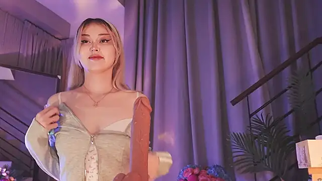 hyun chia online show from September 2025 08:19:01 PM