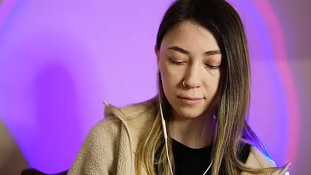 chibi moon  online show from January 2025 05:56:02 PM