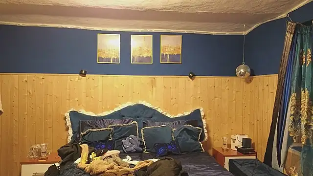 VanessaDoyle online show from March 2025 08:42:02 AM